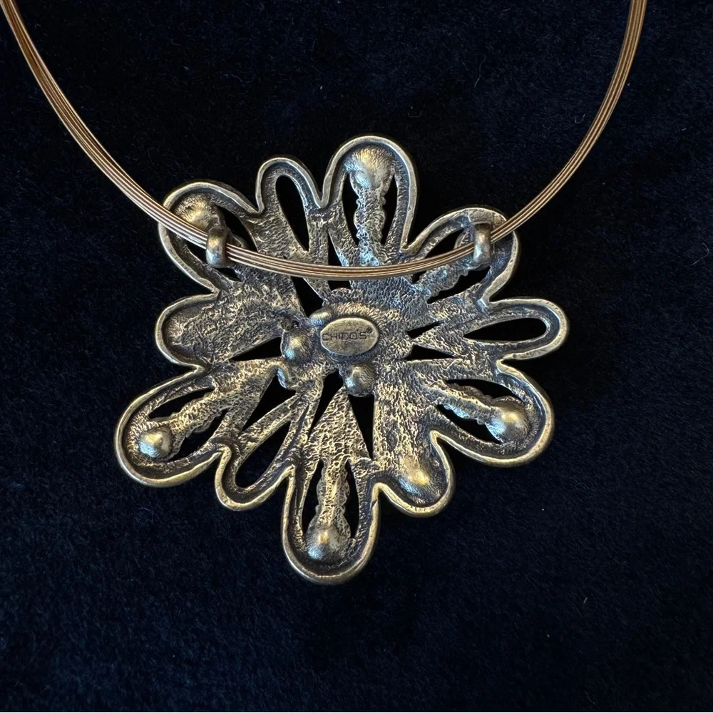 Chico's Large Pendant Necklace Sparkly Floral Golden Stunner Slim Cord Adj. - Picture 7 of 7